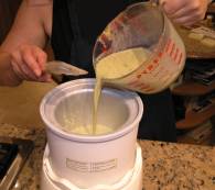 pistacho ice cream 04.jpg